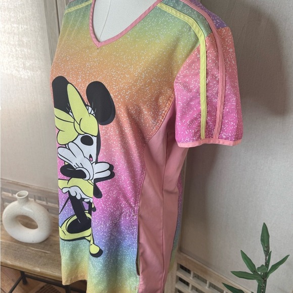 Minnie Mouse Print V Neck Scrub Top Size Medium - Picture 6 of 9